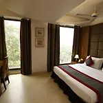 Hotel Twin Tree Naraina Delhi Local Ids Allowed