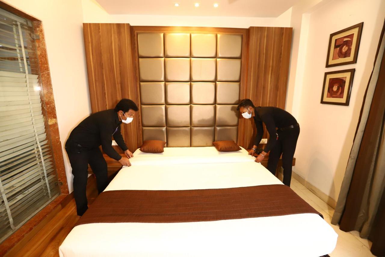 Twin Tree Naraina Delhi Local Ids Allowed Hotel New Delhi