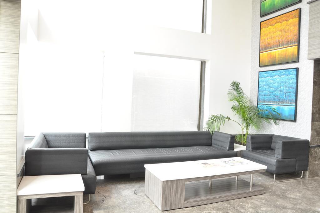Twin Tree Naraina Delhi Local Ids Allowed Hotel 3*