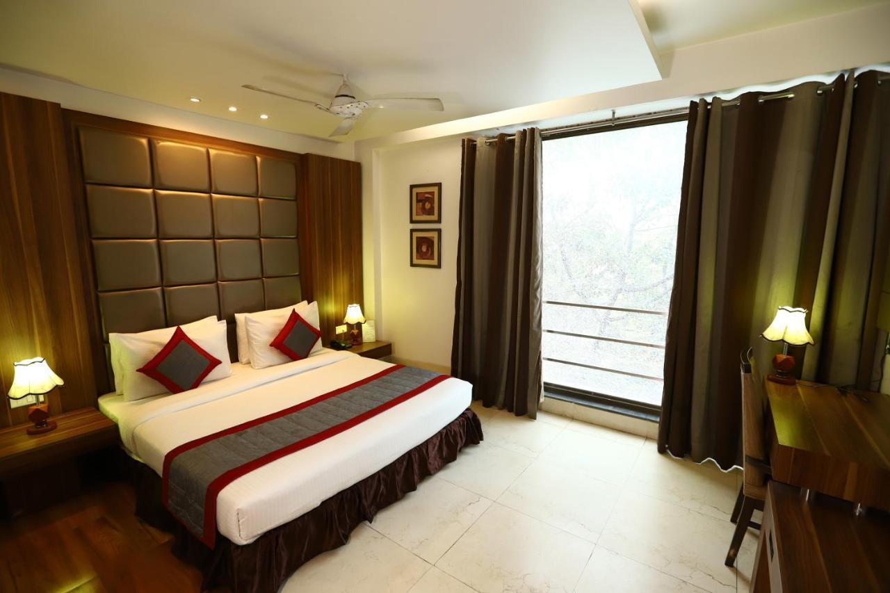 Twin Tree Naraina Delhi Local Ids Allowed Hotel New Delhi