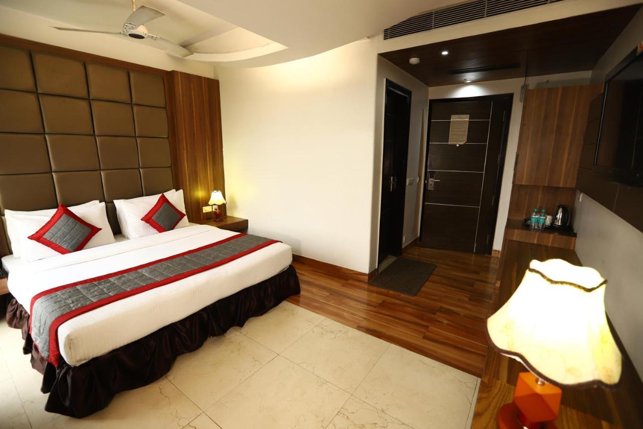 Twin Tree Naraina Delhi Local Ids Allowed 3* New Delhi