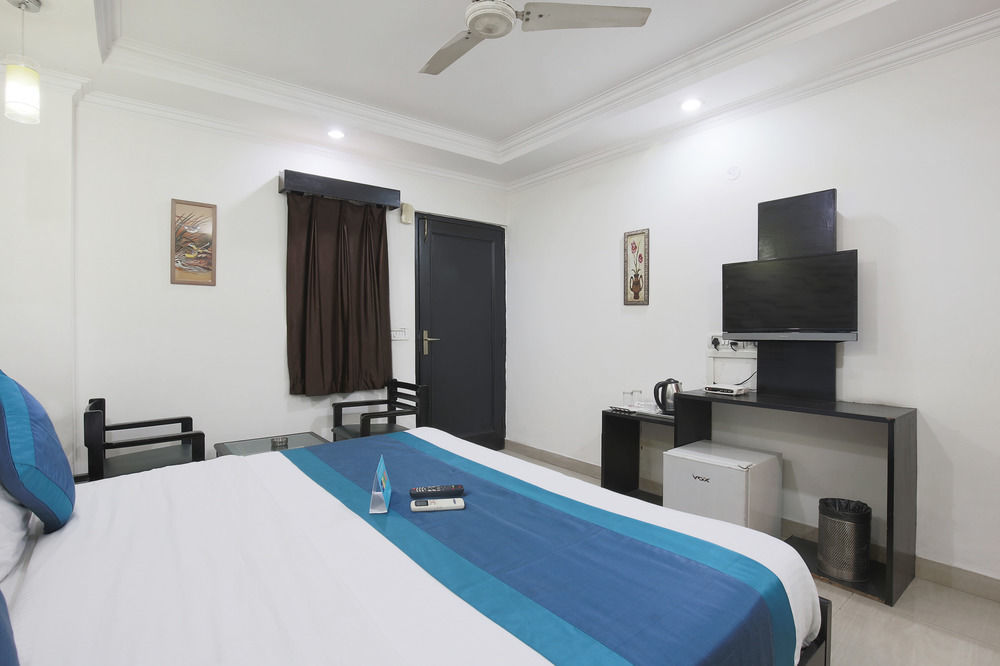 Twin Tree Naraina Delhi Local Ids Allowed Hotel 3*