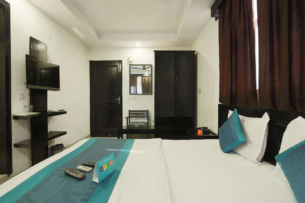 Hotel Twin Tree Naraina Delhi Local Ids Allowed