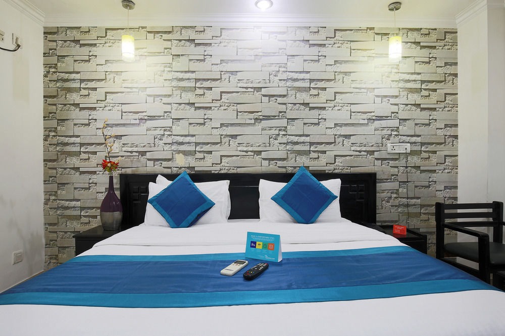 Twin Tree Naraina Delhi Local Ids Allowed 3*